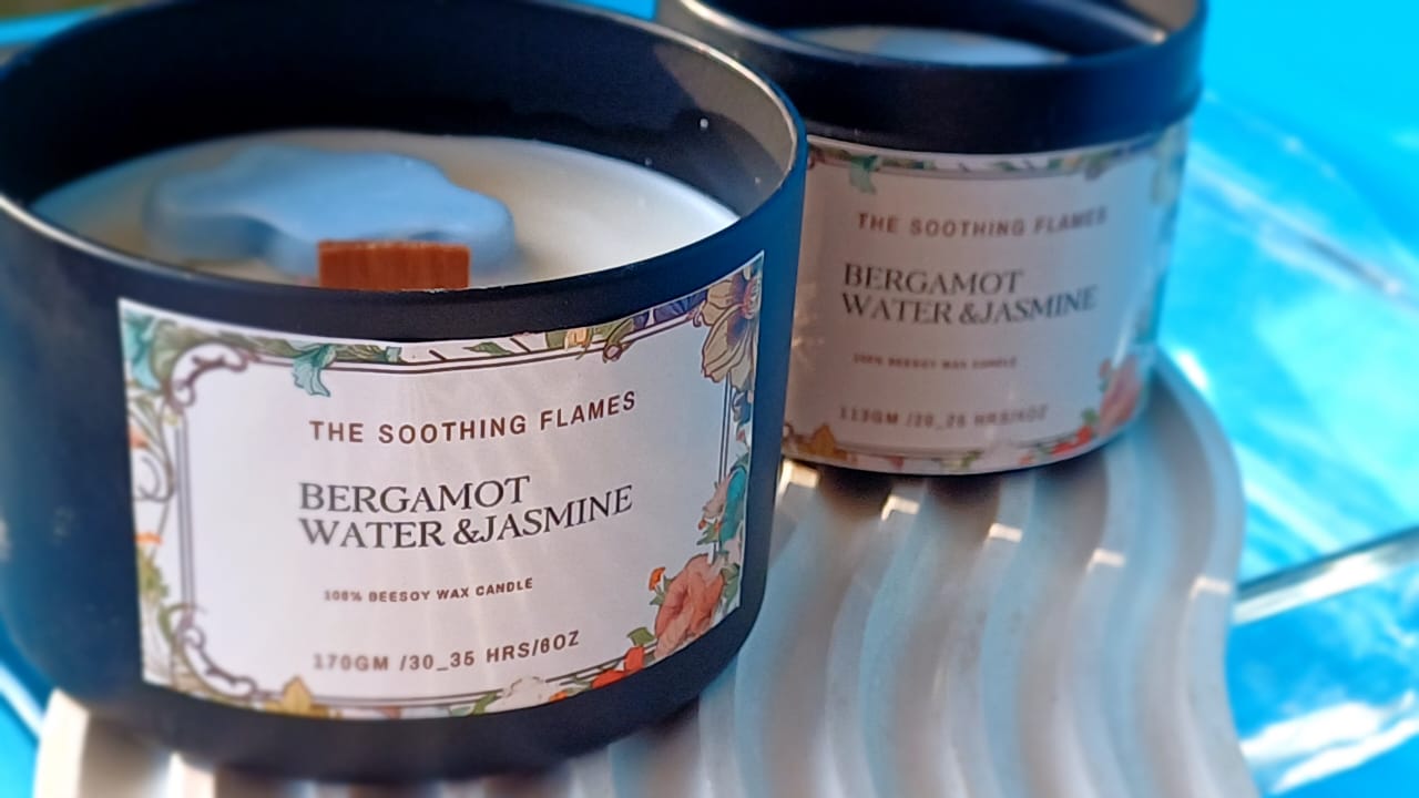 Bergamot Water and jasmine Scented Candle